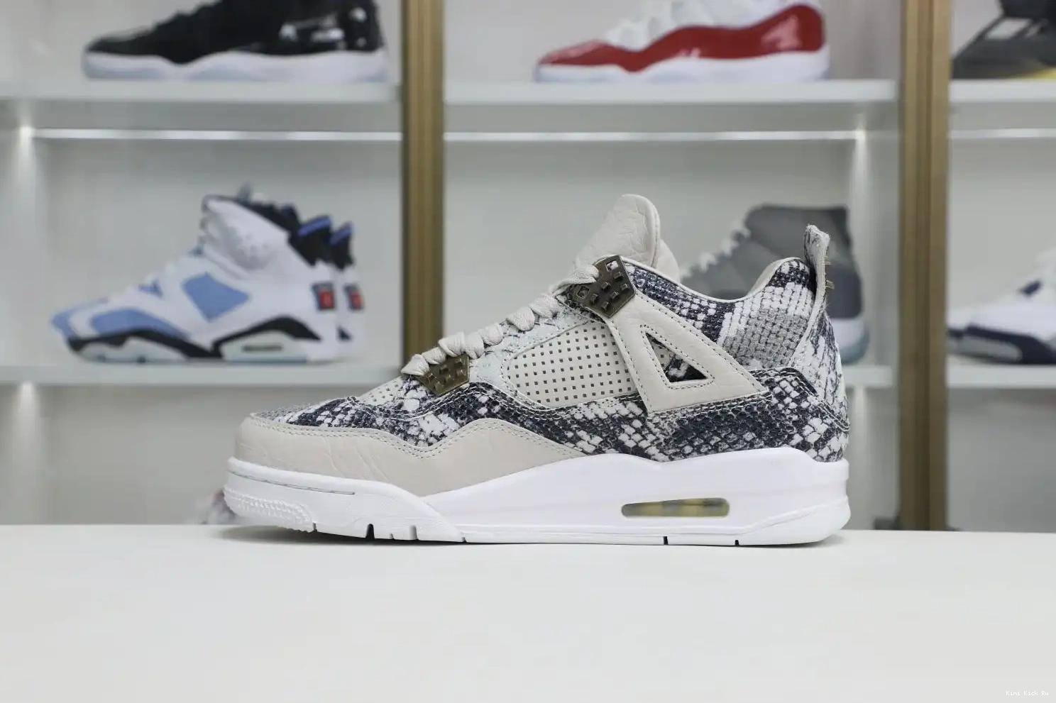Jordan Air snakeskin Kimikick retro Jordan 4 0718